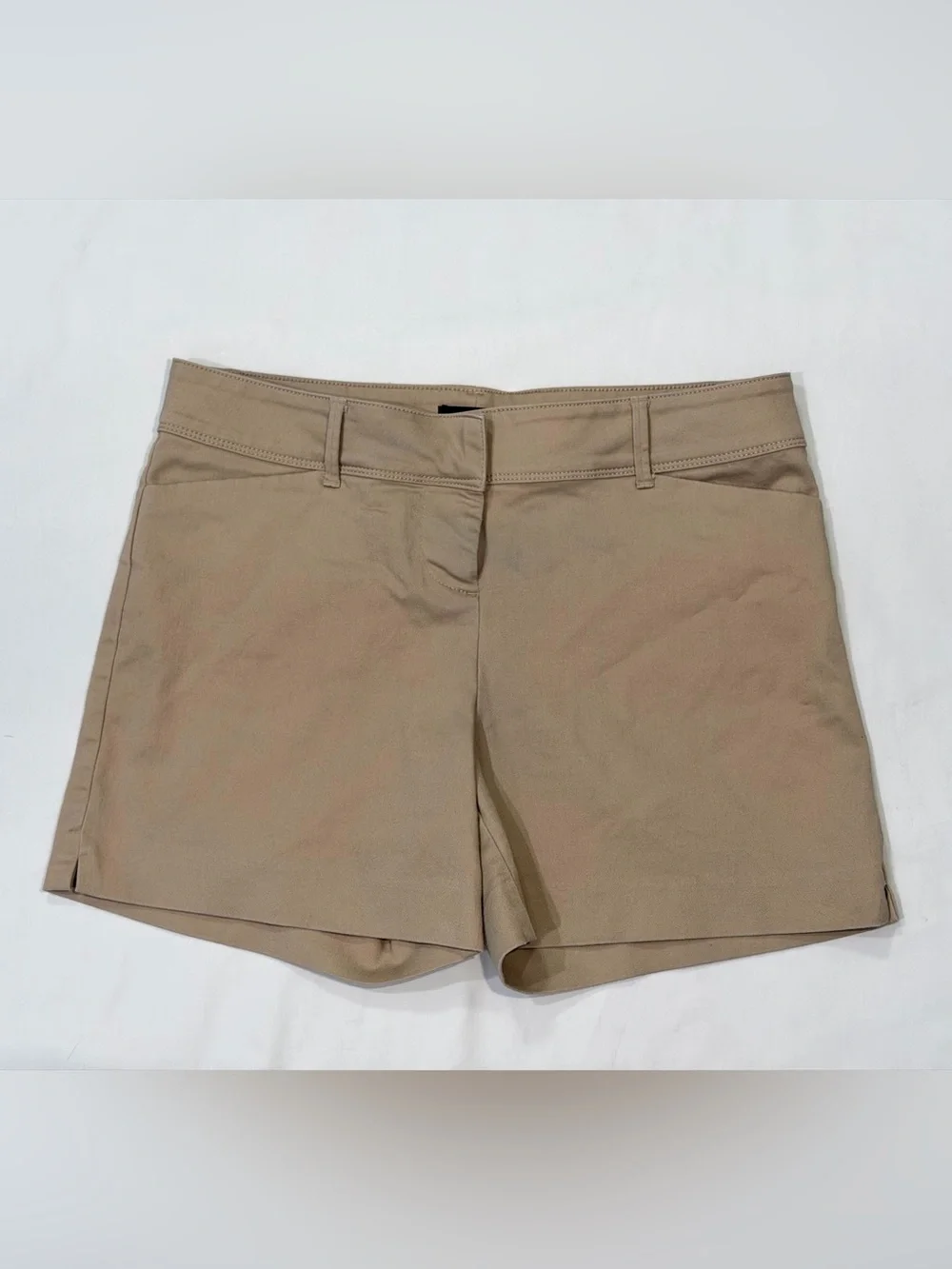 The Limited Tailored Khaki Shorts Size 8